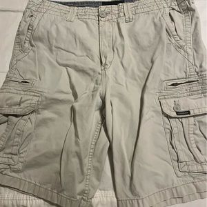 Quicksilver Cargo Shorts Men’s 38
